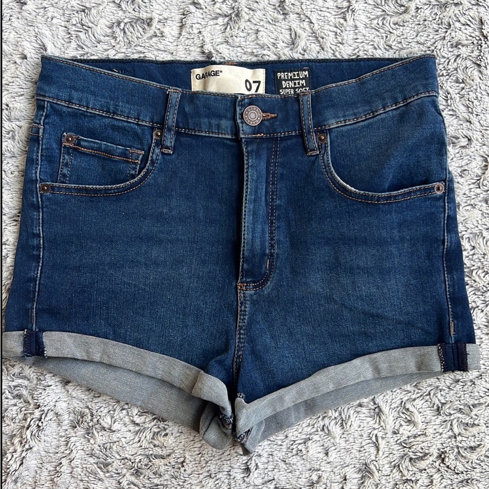 Garage Retro High Rise Shorts Stretch - Picture 2 of 3